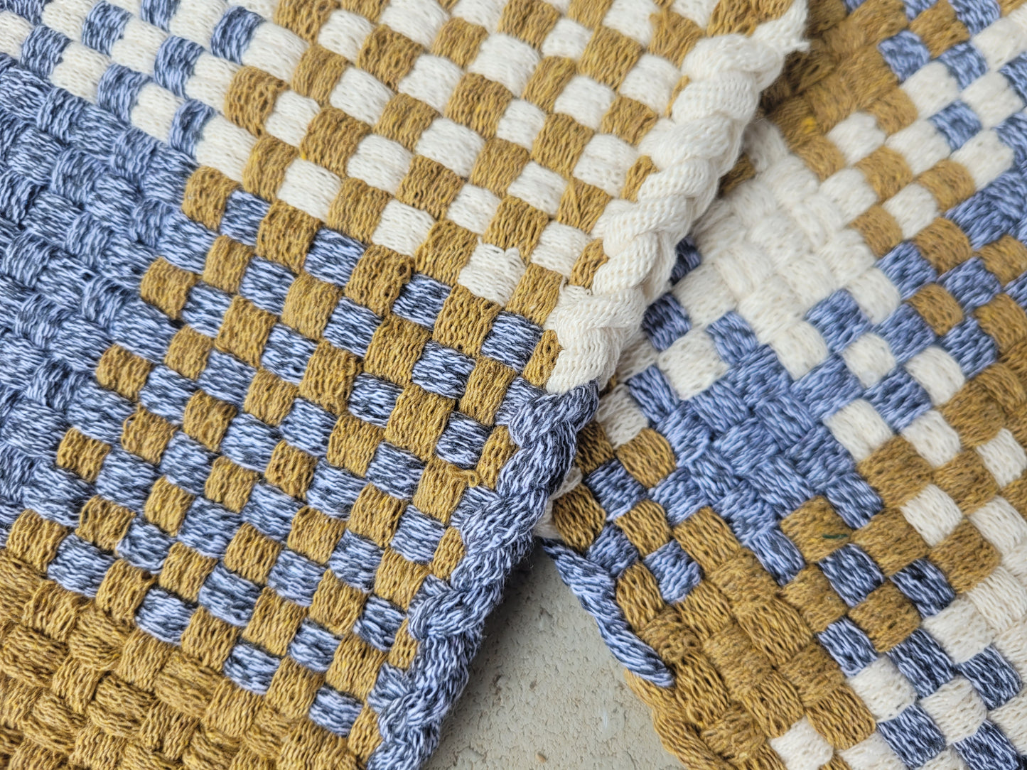 Mustard Seed(Pro size Potholder set)