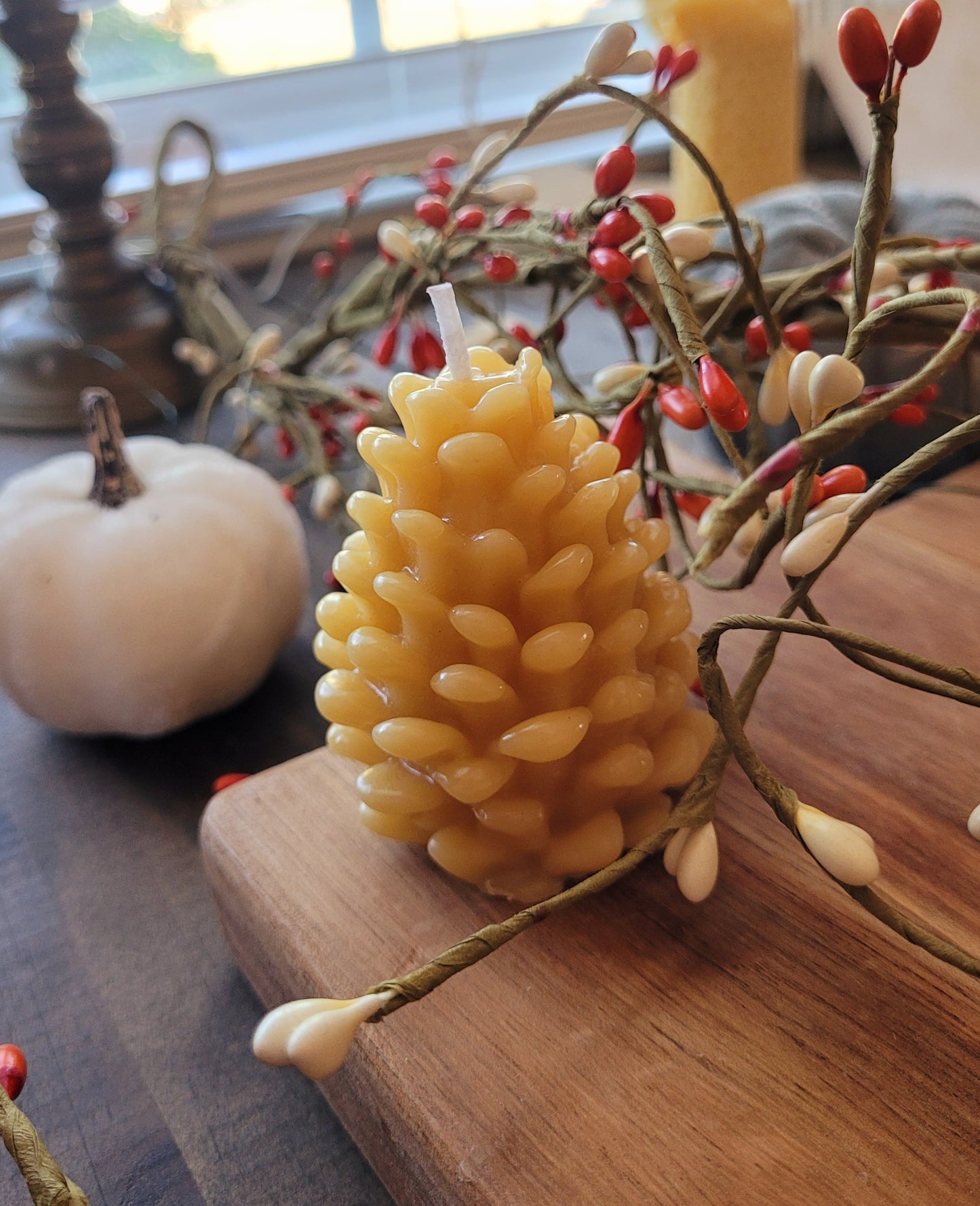 Pine-cone Beeswax Candle