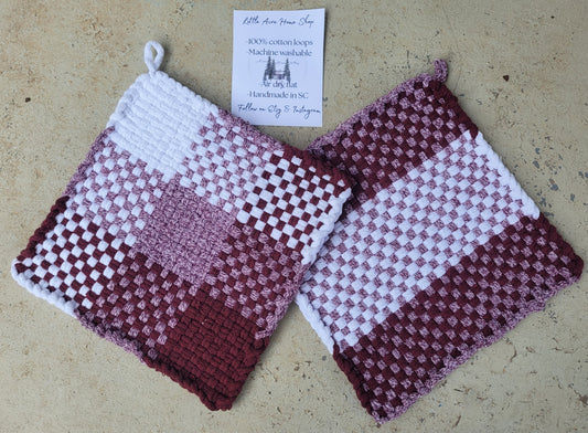 Cranberry Crush (Pro size set of potholders)