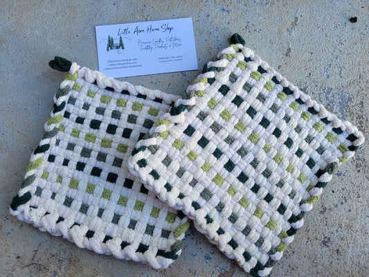 Ivy(Traditional size Potholders)